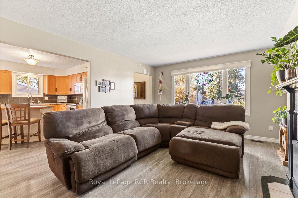 Photo 5 of 579 19th Avenue, Hanover — HOMEH