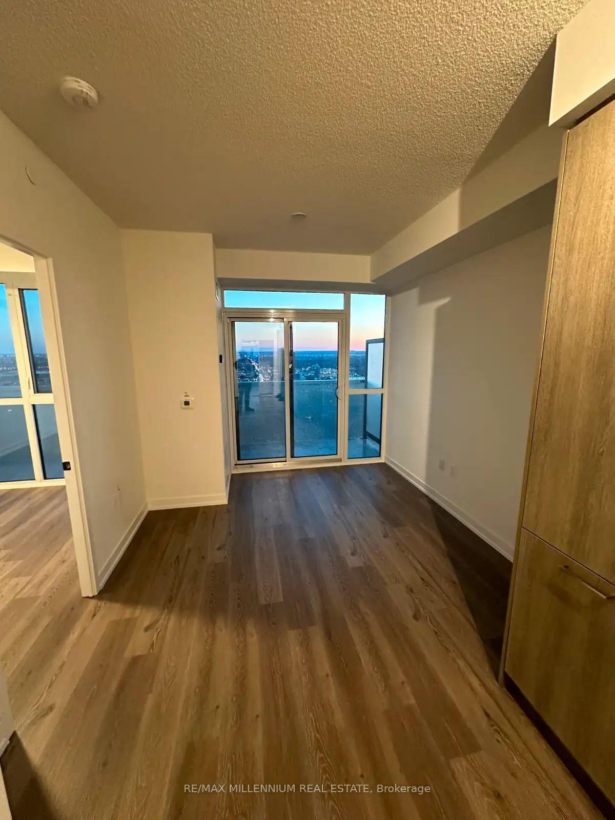 Photo 6 of Unit 3308, 225 Commerce Street, Vaughan, Vaughan Corporate Centre — HOMEH