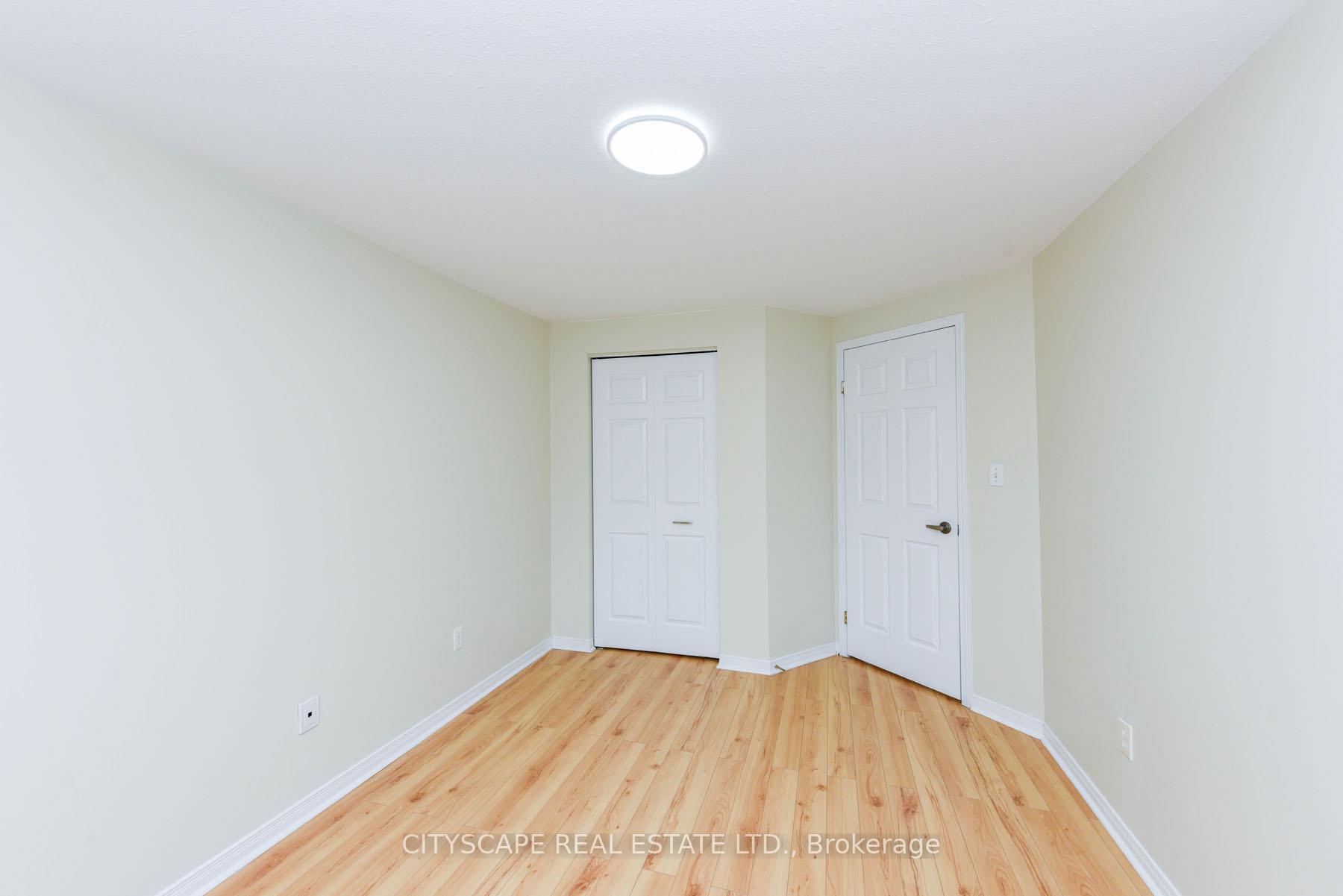 Photo 12 of Unit 35, 31 Schroder Crescent, Guelph, Grange Road — HOMEH