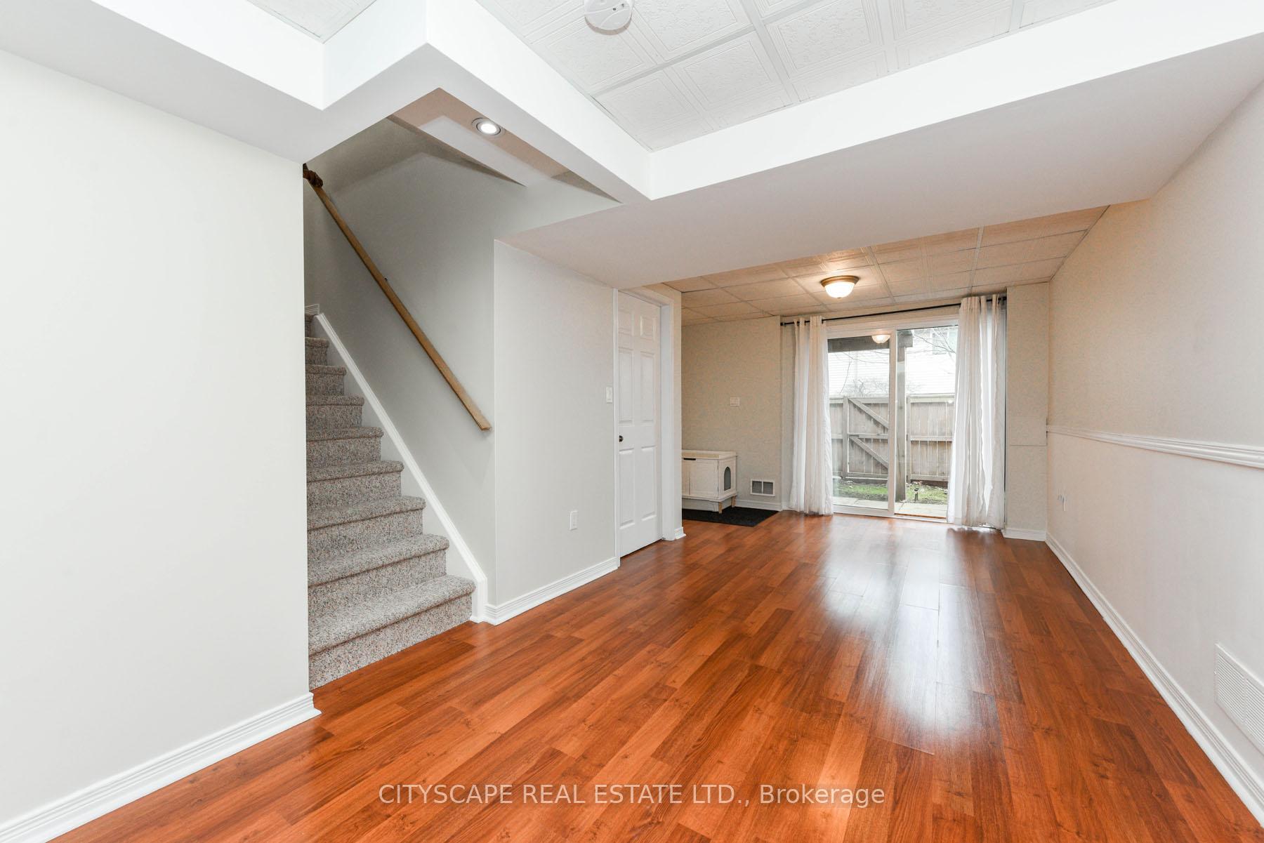 Photo 24 of Unit 35, 31 Schroder Crescent, Guelph, Grange Road — HOMEH