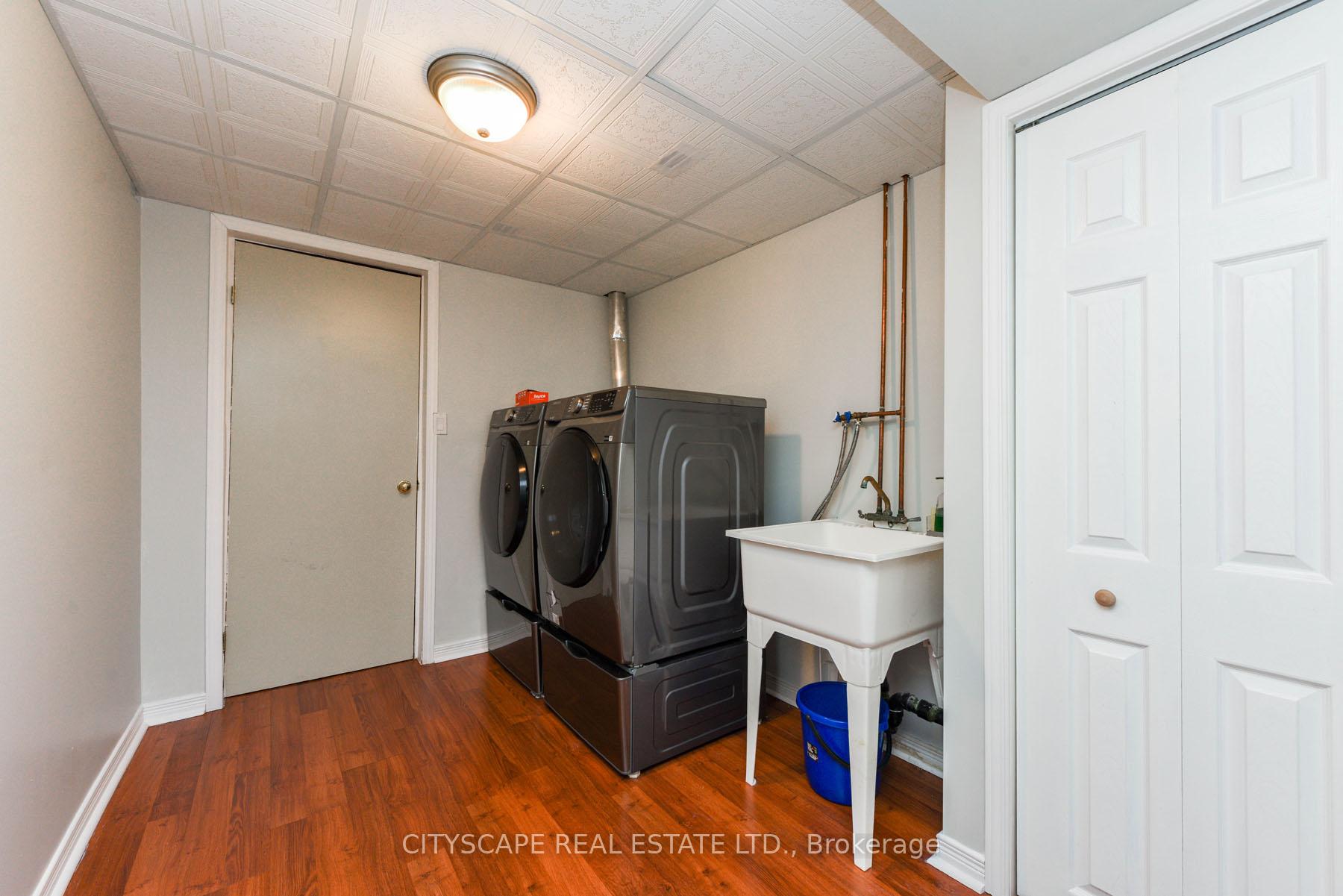 Photo 27 of Unit 35, 31 Schroder Crescent, Guelph, Grange Road — HOMEH
