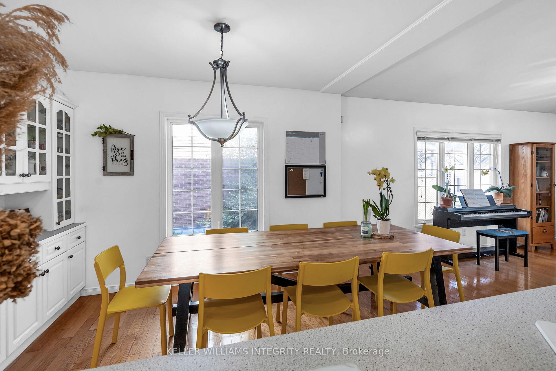 Photo 14 of 664 Champlain Drive, Cornwall — HOMEH