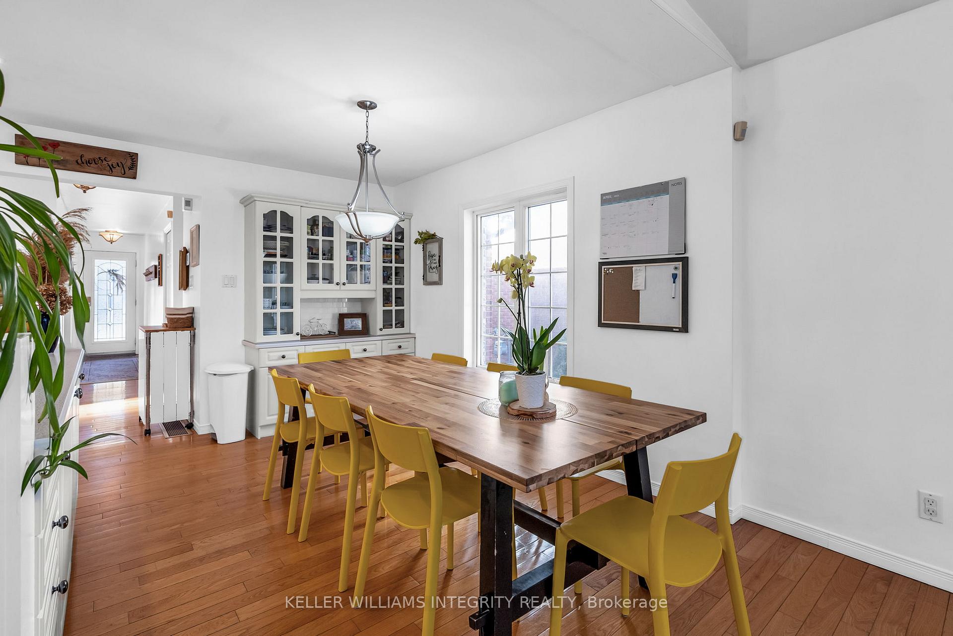 Photo 16 of 664 Champlain Drive, Cornwall — HOMEH