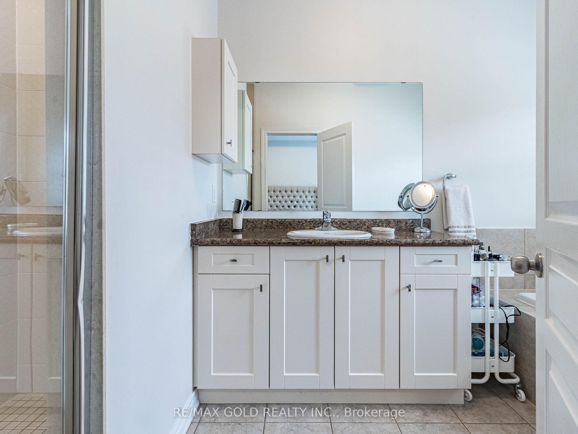 Photo 14 of 19 Pritchard Road, Brampton, Northwest Brampton — HOMEH