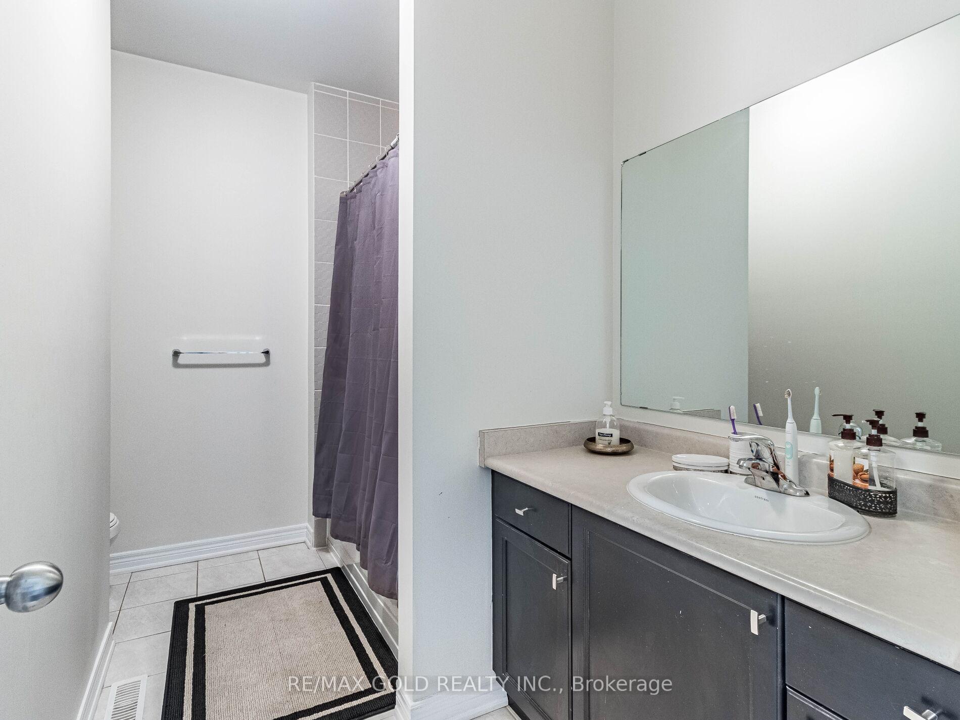 Photo 16 of 19 Pritchard Road, Brampton, Northwest Brampton — HOMEH