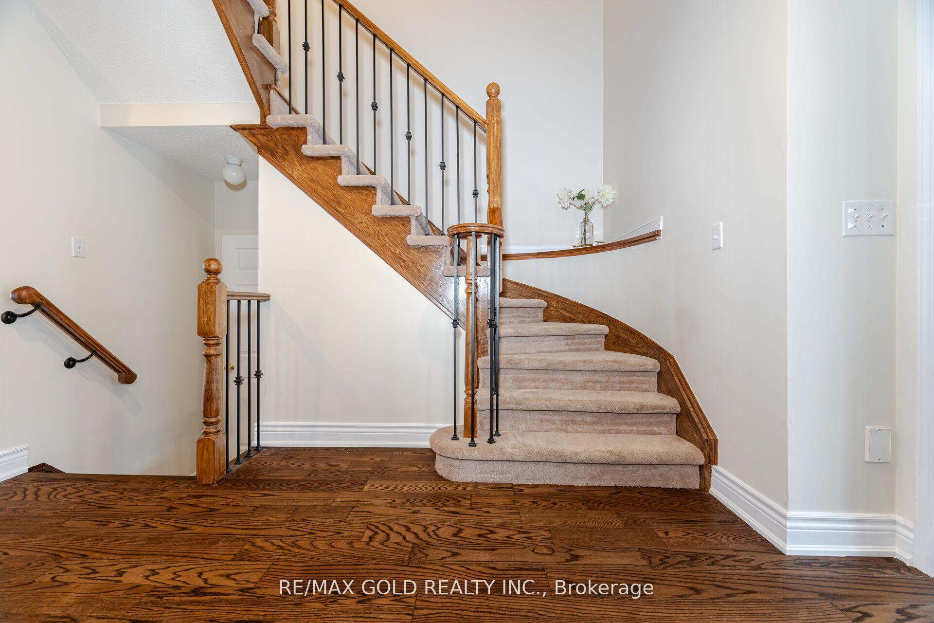 Photo 8 of 8 Osgoode Drive, Brampton, Bram East — HOMEH