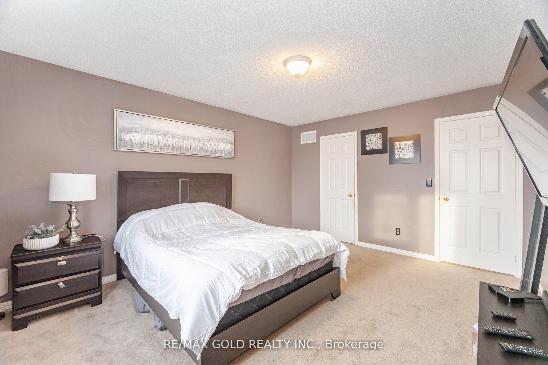 Photo 31 of 8 Osgoode Drive, Brampton, Bram East — HOMEH