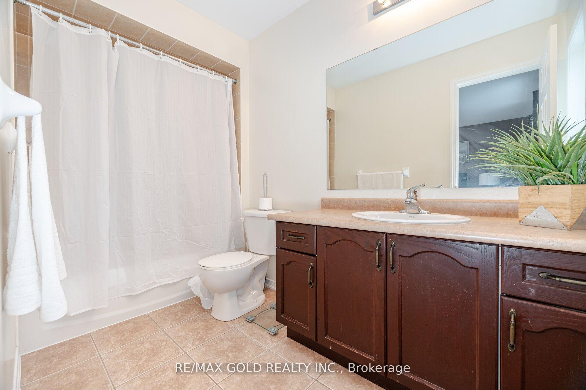 Photo 25 of 8 Osgoode Drive, Brampton, Bram East — HOMEH