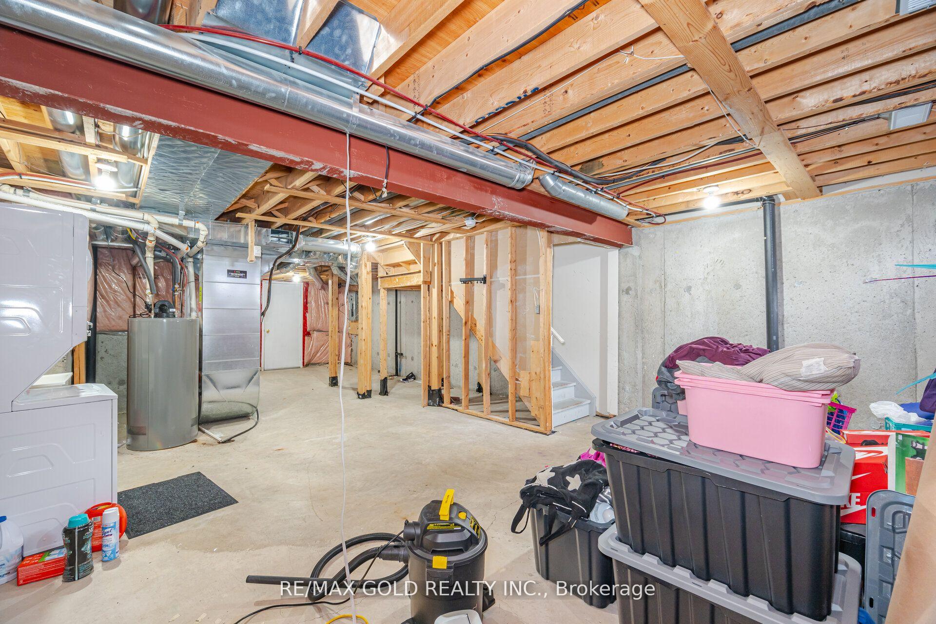 Photo 14 of 8 Osgoode Drive, Brampton, Bram East — HOMEH