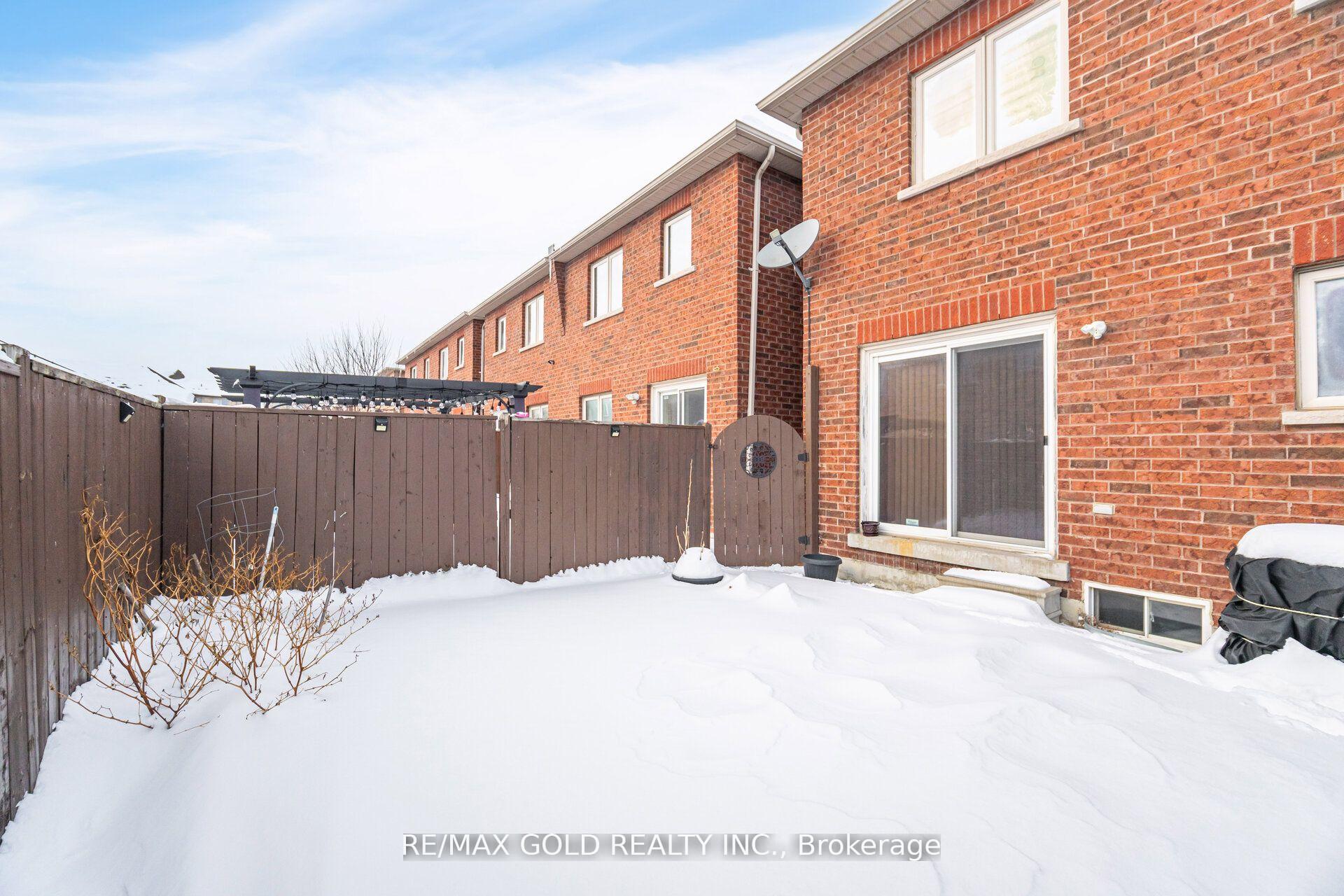 Photo 32 of 8 Osgoode Drive, Brampton, Bram East — HOMEH