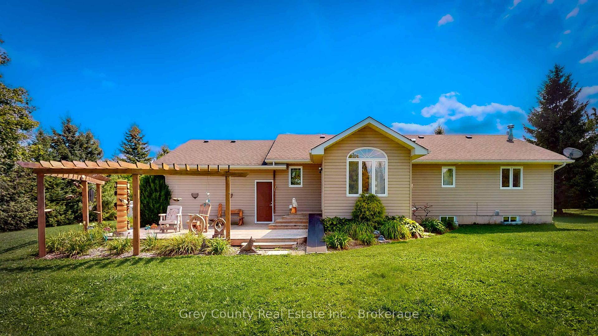 Photo 2 of 428233 8th Concession A, Grey Highlands — HOMEH