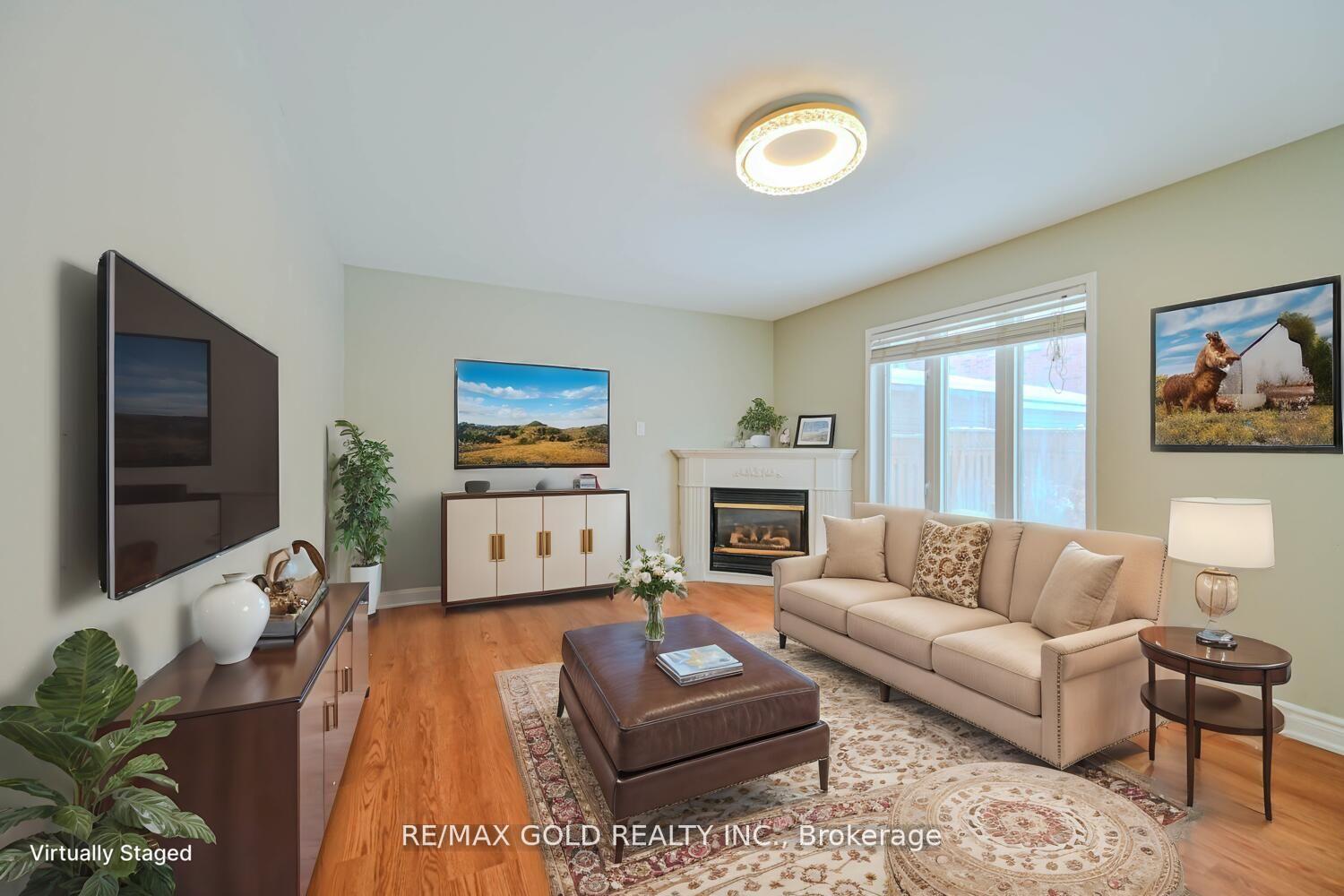 Photo 5 of 23 Wild Indigo Crescent, Brampton, Sandringham-Wellington — HOMEH