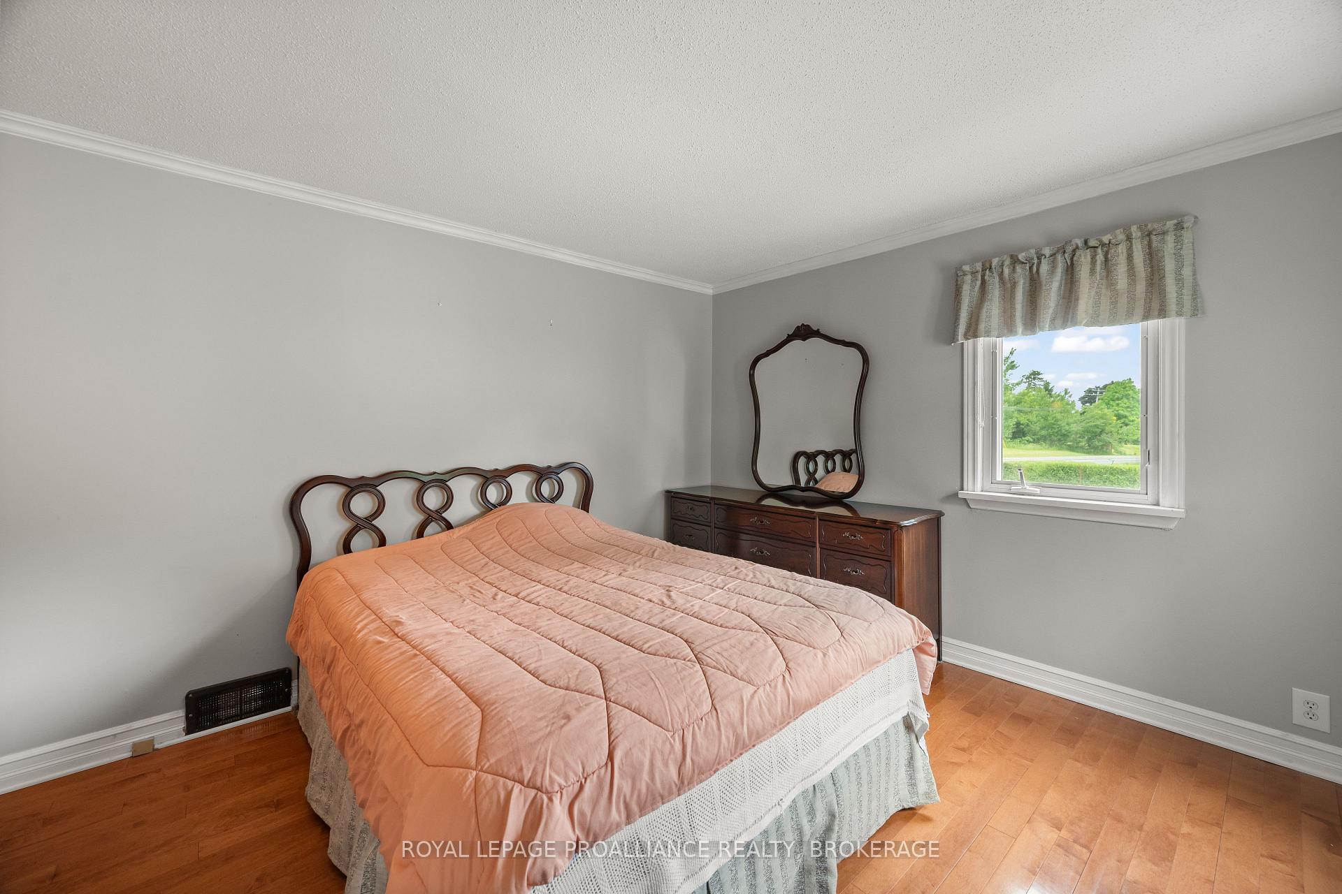 Photo 13 of 7672 Highway 38, Frontenac, Frontenac South — HOMEH