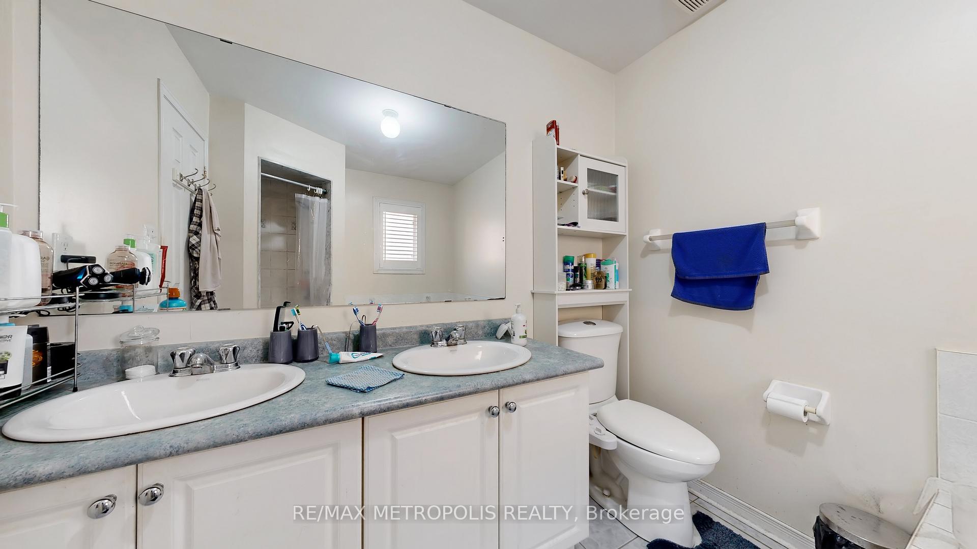 Photo 21 of 80 Charles Brown Road E, Markham, Cedarwood — HOMEH