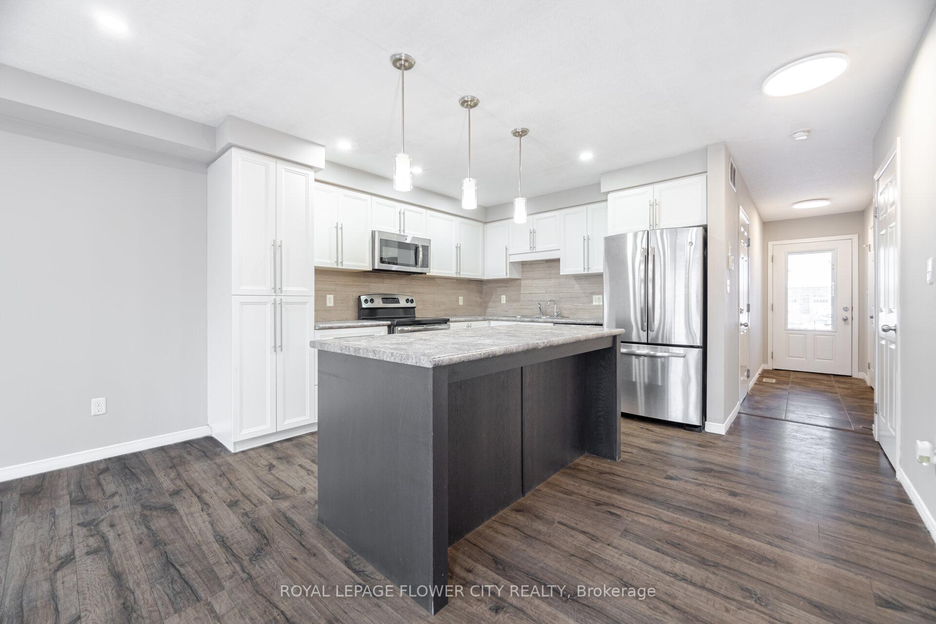 Photo 22 of 185 Maitland Street, Kitchener, Huron Park — HOMEH