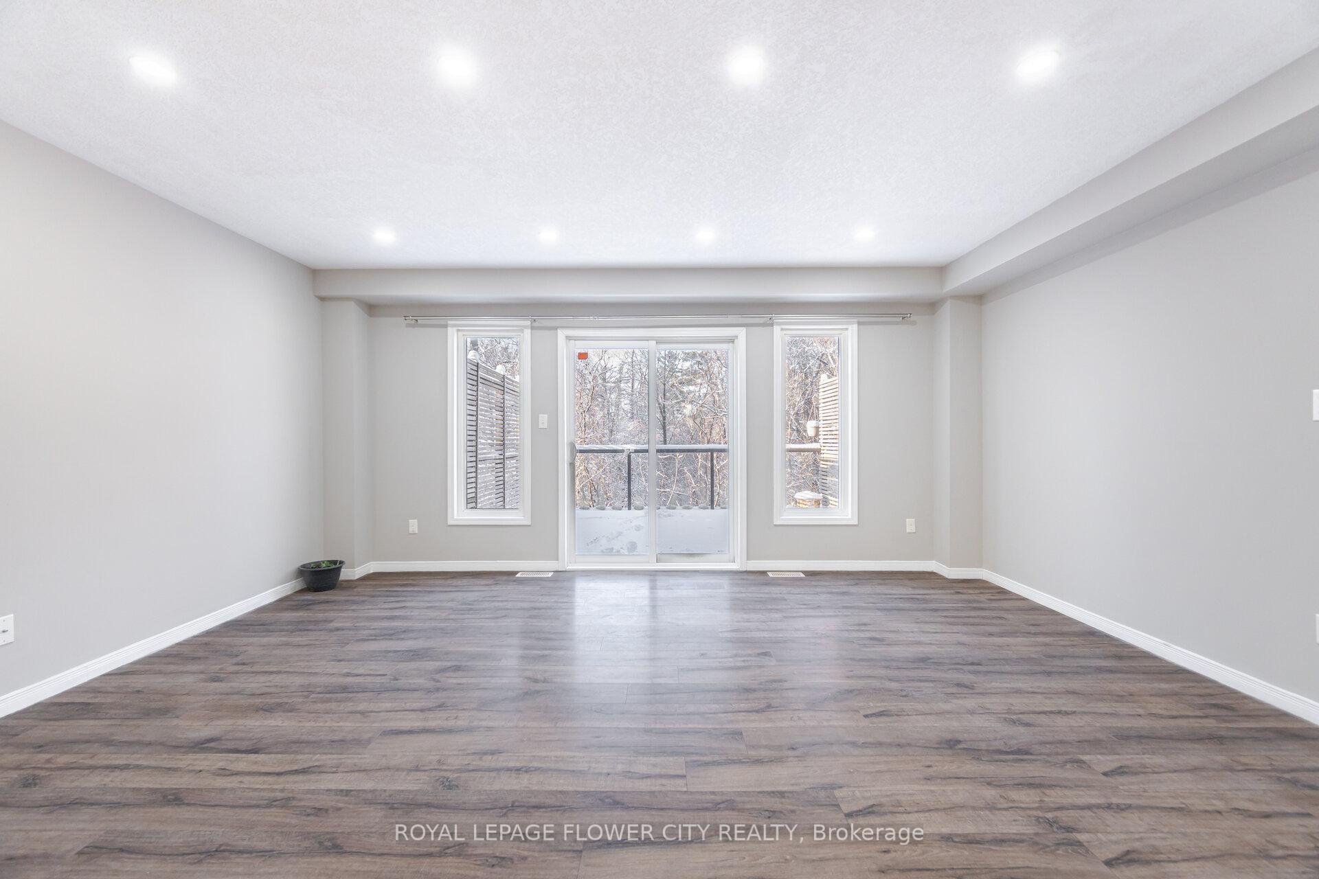 Photo 25 of 185 Maitland Street, Kitchener, Huron Park — HOMEH