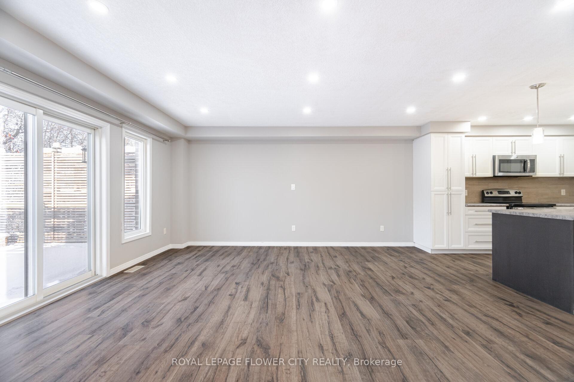 Photo 7 of 185 Maitland Street, Kitchener, Huron Park — HOMEH