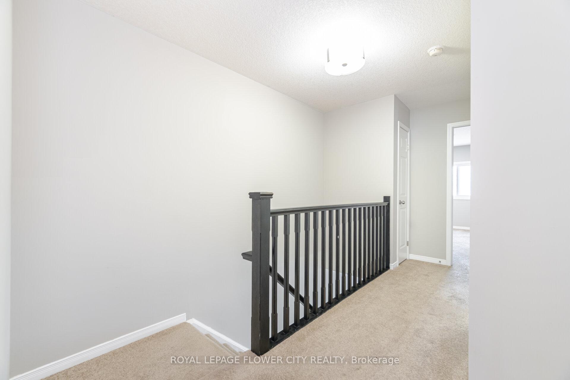 Photo 9 of 185 Maitland Street, Kitchener, Huron Park — HOMEH