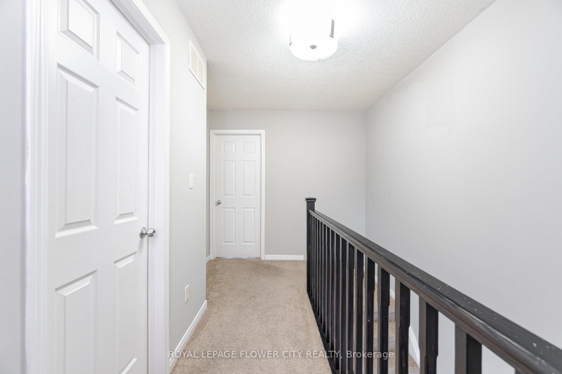 Photo 10 of 185 Maitland Street, Kitchener, Huron Park — HOMEH
