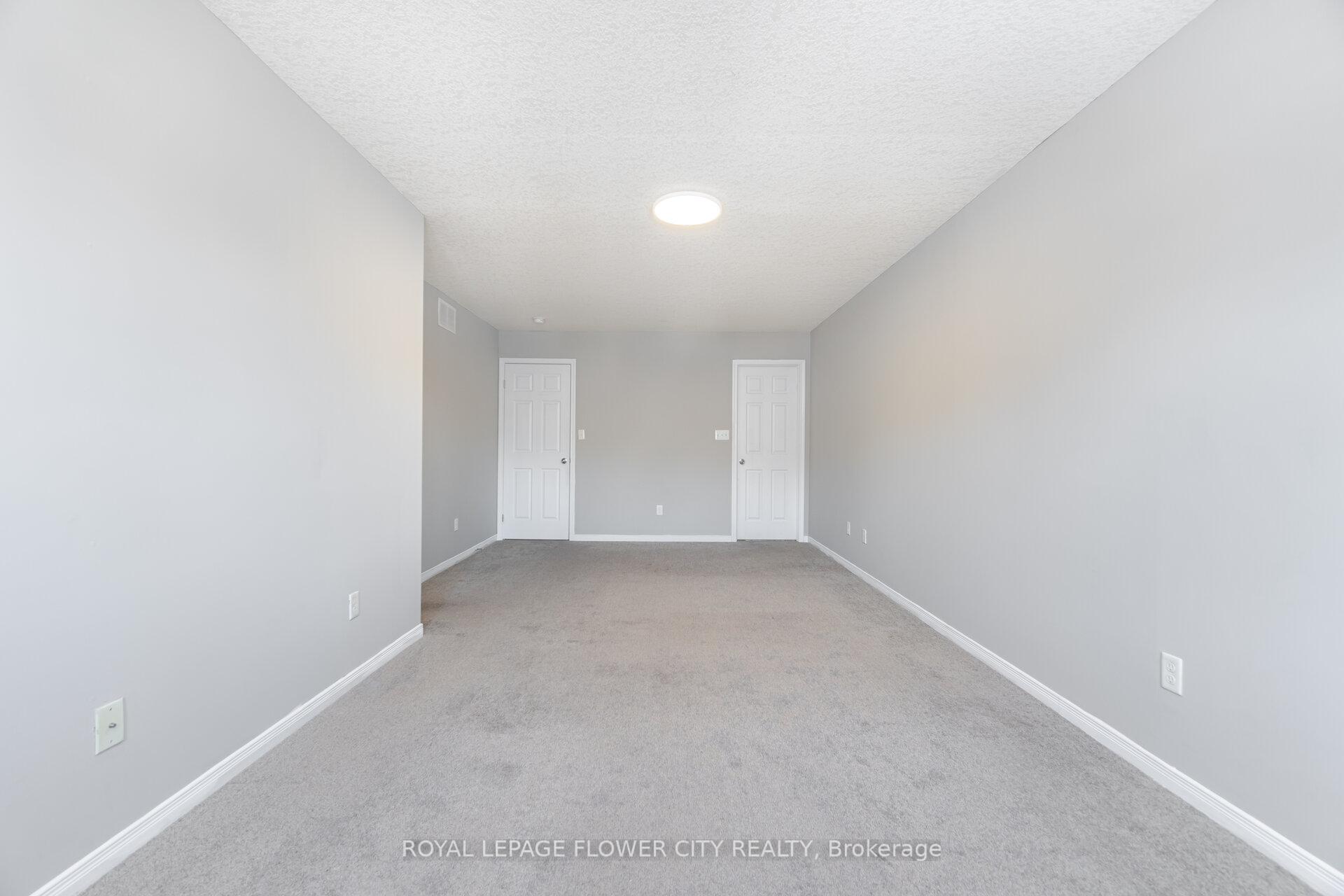 Photo 27 of 185 Maitland Street, Kitchener, Huron Park — HOMEH