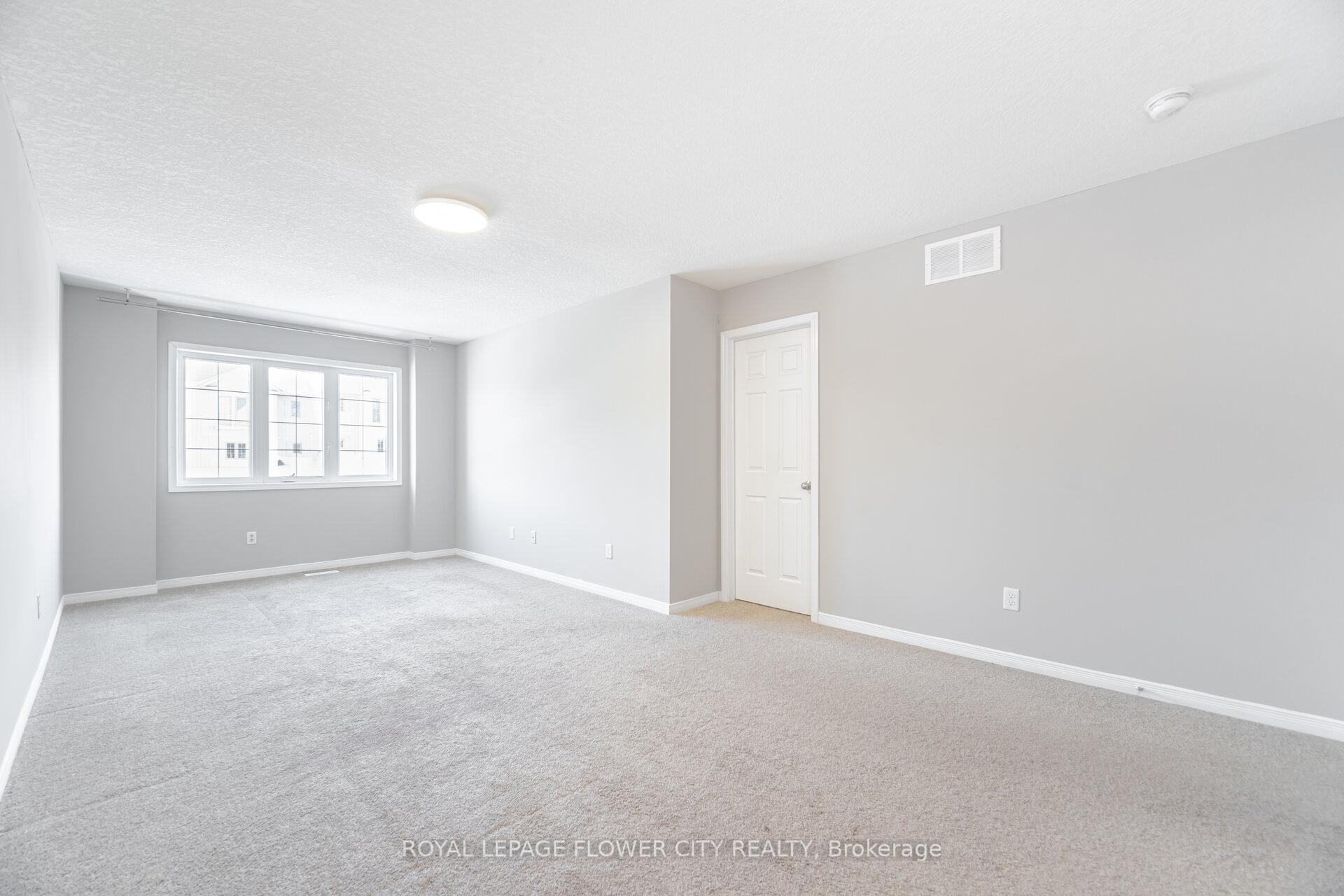 Photo 11 of 185 Maitland Street, Kitchener, Huron Park — HOMEH