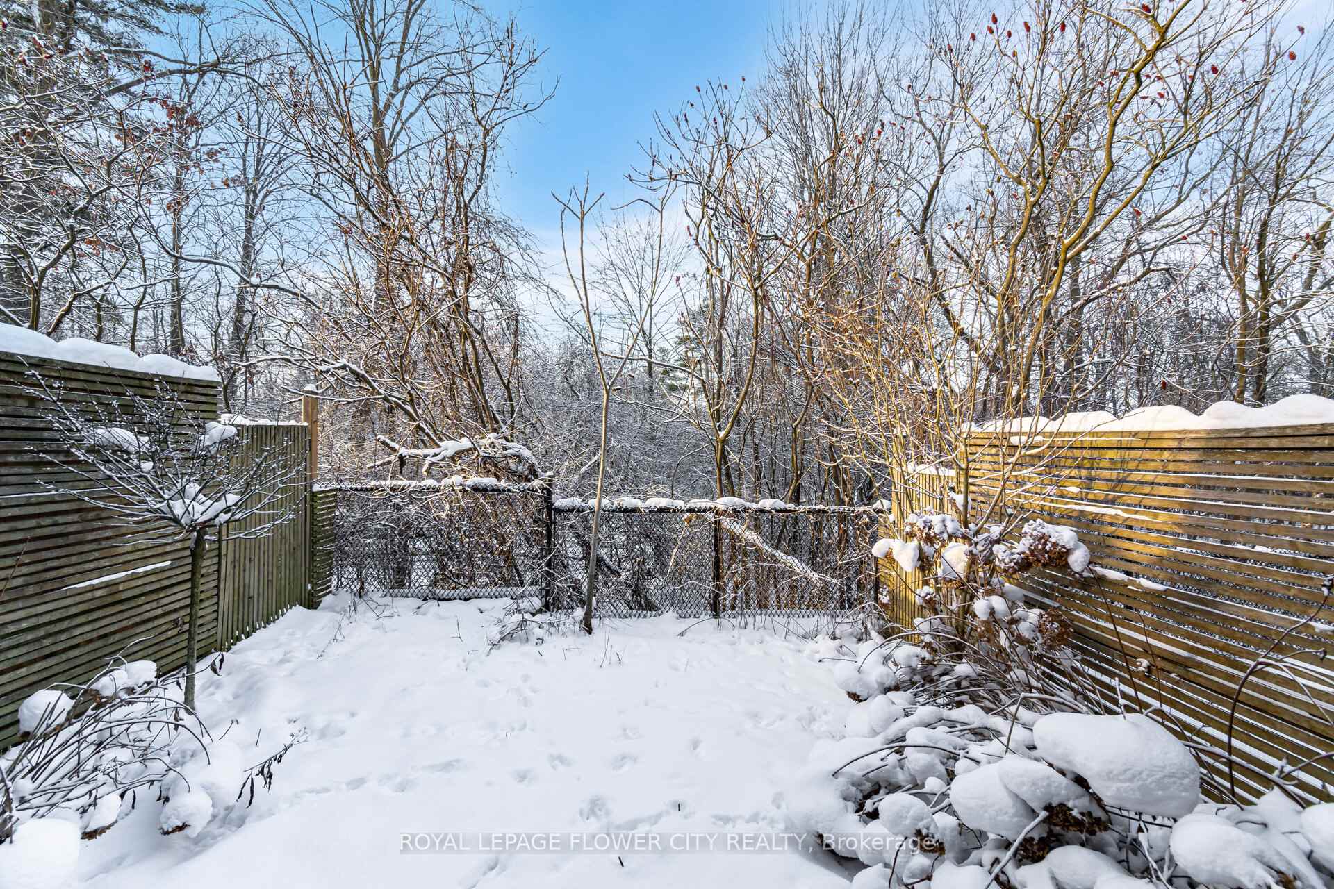 Photo 30 of 185 Maitland Street, Kitchener, Huron Park — HOMEH