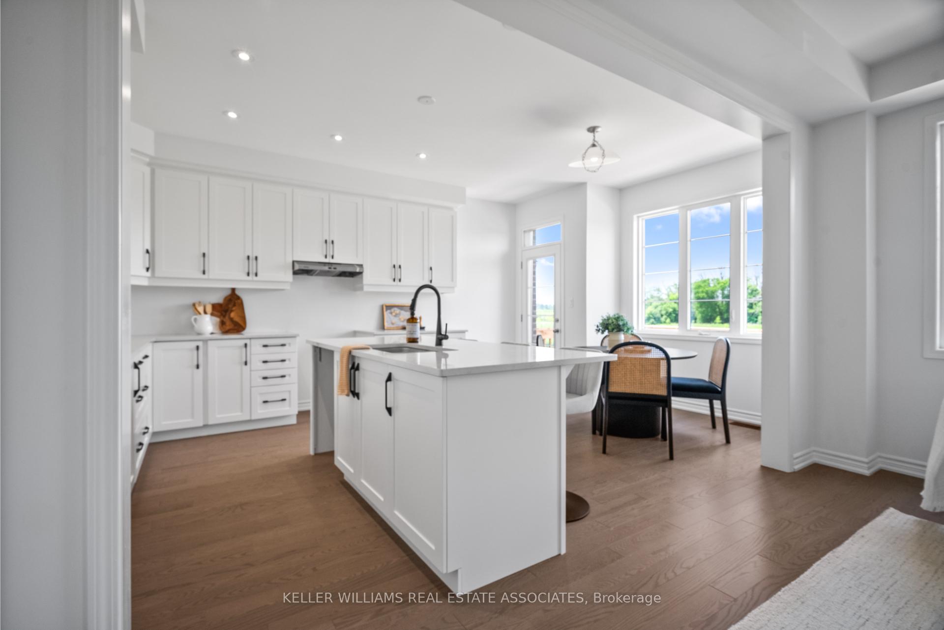 Photo 11 of 52 Aster Woods Drive, Caledon, Rural Caledon — HOMEH