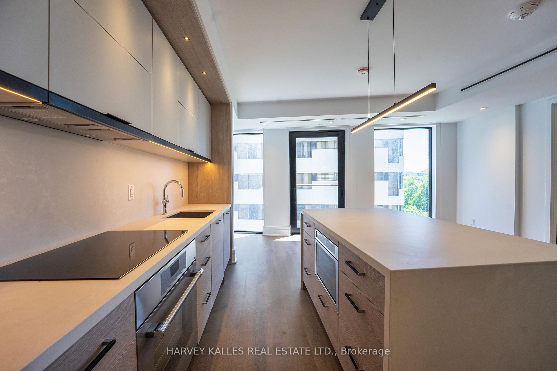 Front of Unit 1108, 215 Lonsdale Road