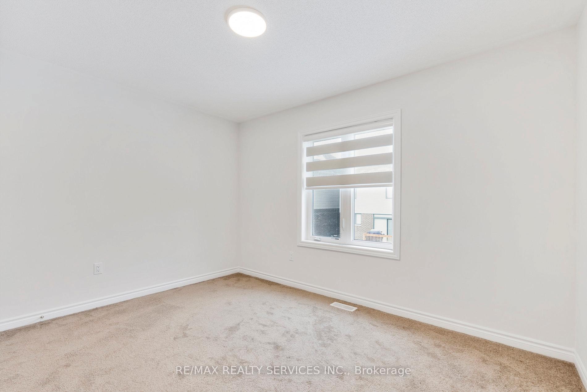 Photo 39 of 16 Ludlow Drive, Barrie, Innis-Shore — HOMEH