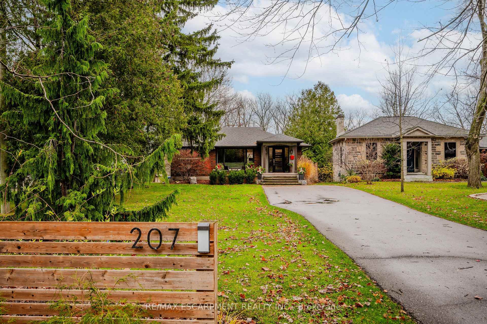 Photo 15 of 207 West River Road, Cambridge, St Andrews/Southwood — HOMEH