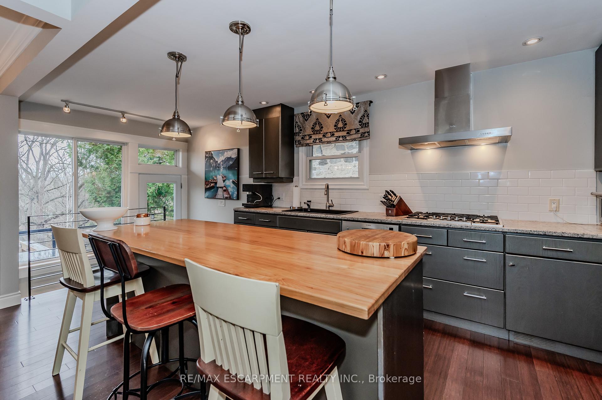 Photo 36 of 207 West River Road, Cambridge, St Andrews/Southwood — HOMEH