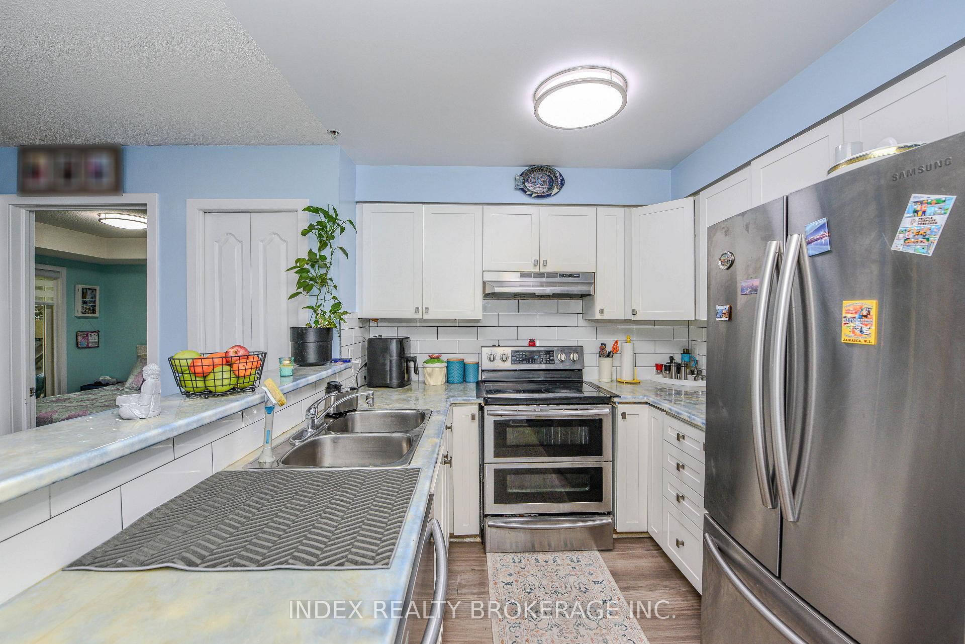 Photo 31 of Unit 1218, 8 Dayspring Circle, Brampton, Goreway Drive Corridor — HOMEH