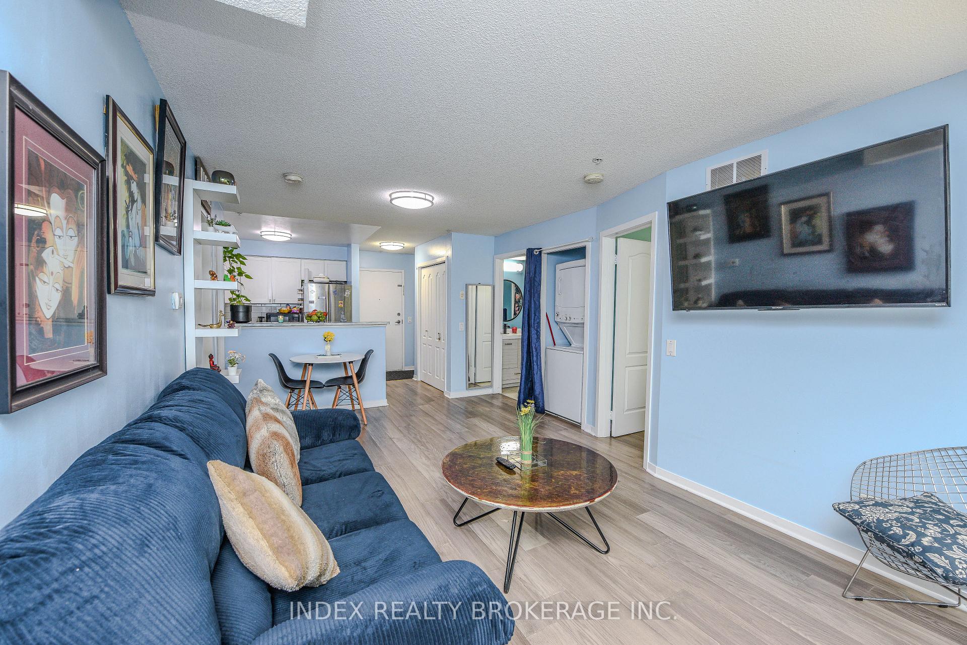 Photo 27 of Unit 1218, 8 Dayspring Circle, Brampton, Goreway Drive Corridor — HOMEH