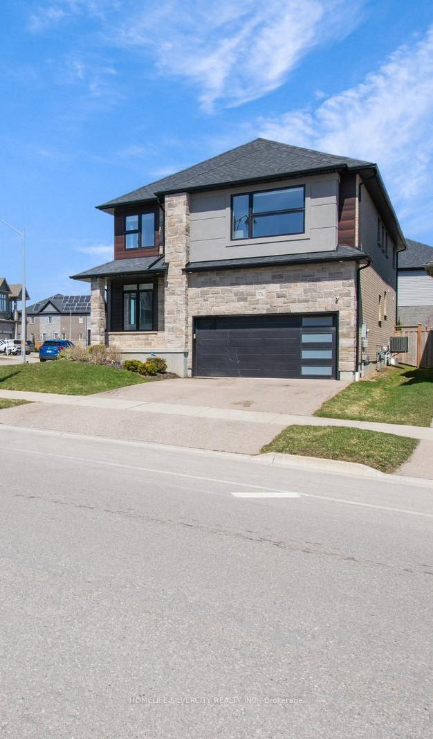 Front of 556 Mayapple Street