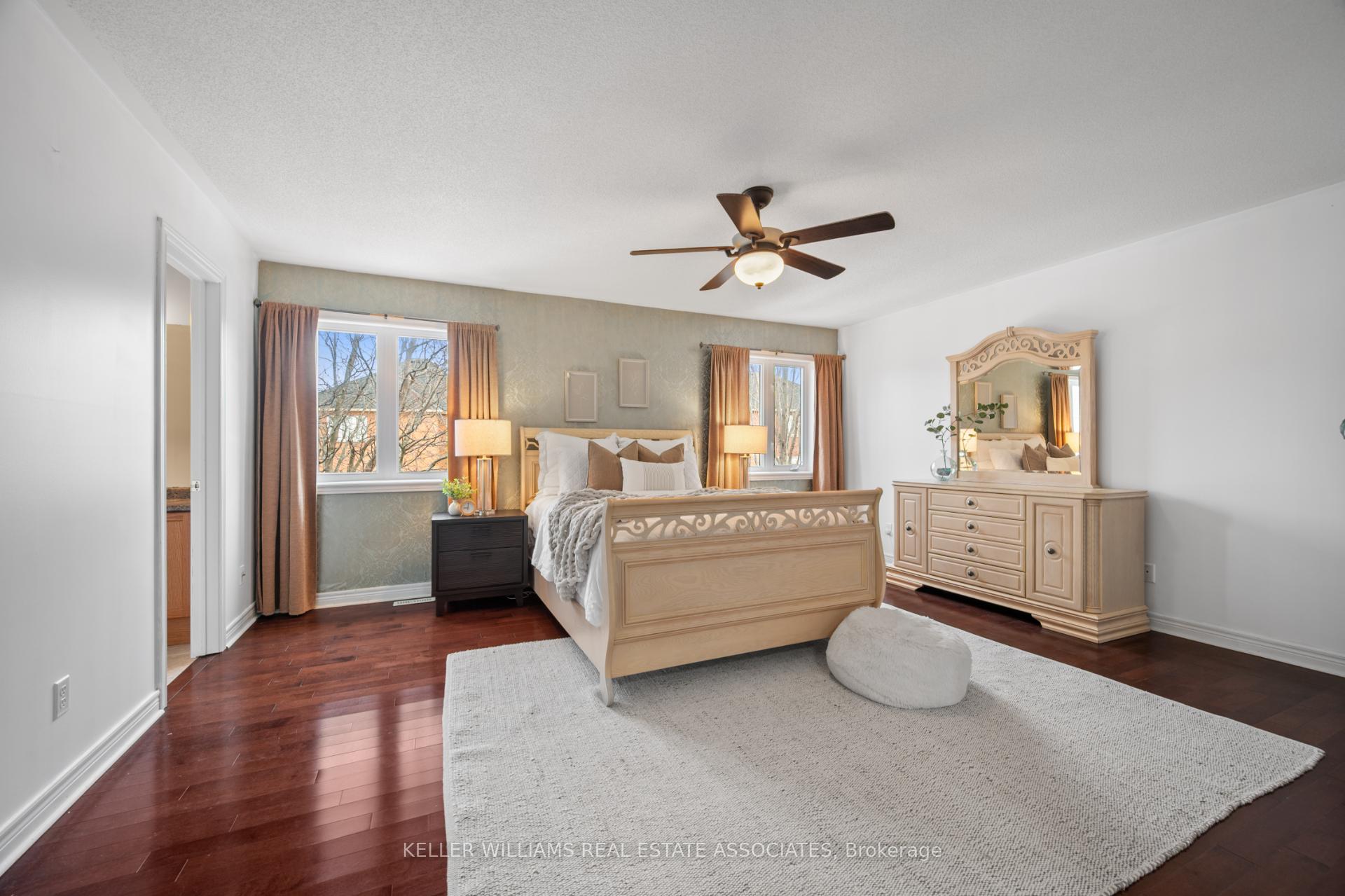 Photo 14 of 61 Oblate Crescent, Brampton, Bram West — HOMEH