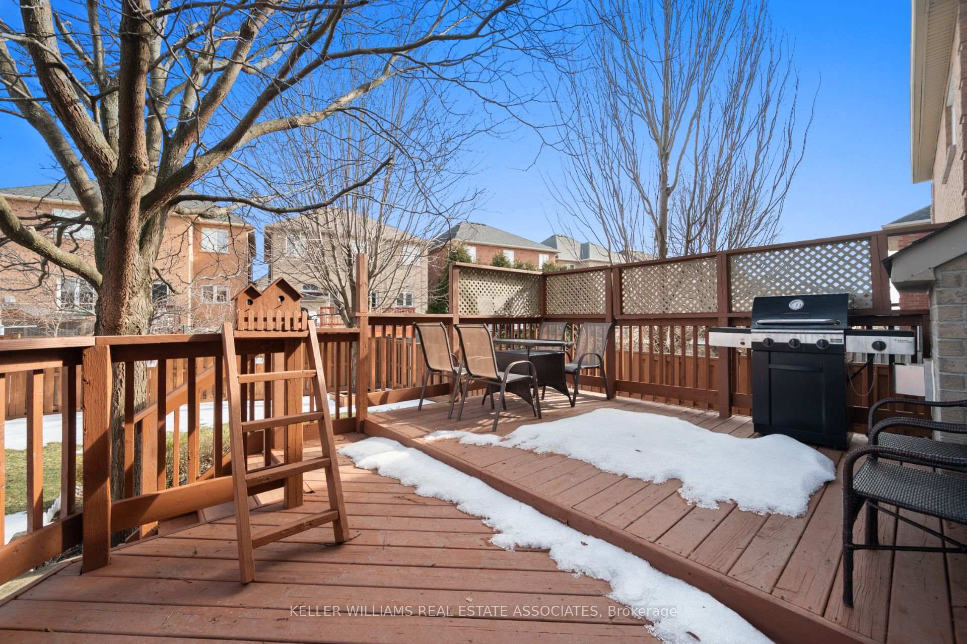Photo 34 of 61 Oblate Crescent, Brampton, Bram West — HOMEH