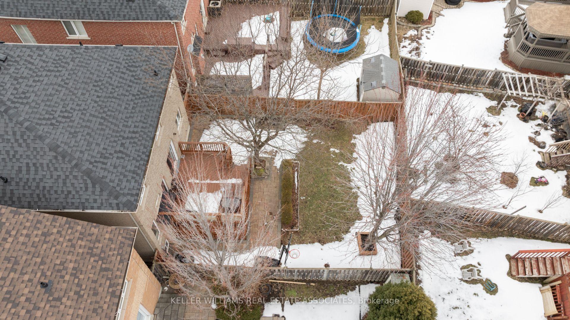 Photo 38 of 61 Oblate Crescent, Brampton, Bram West — HOMEH