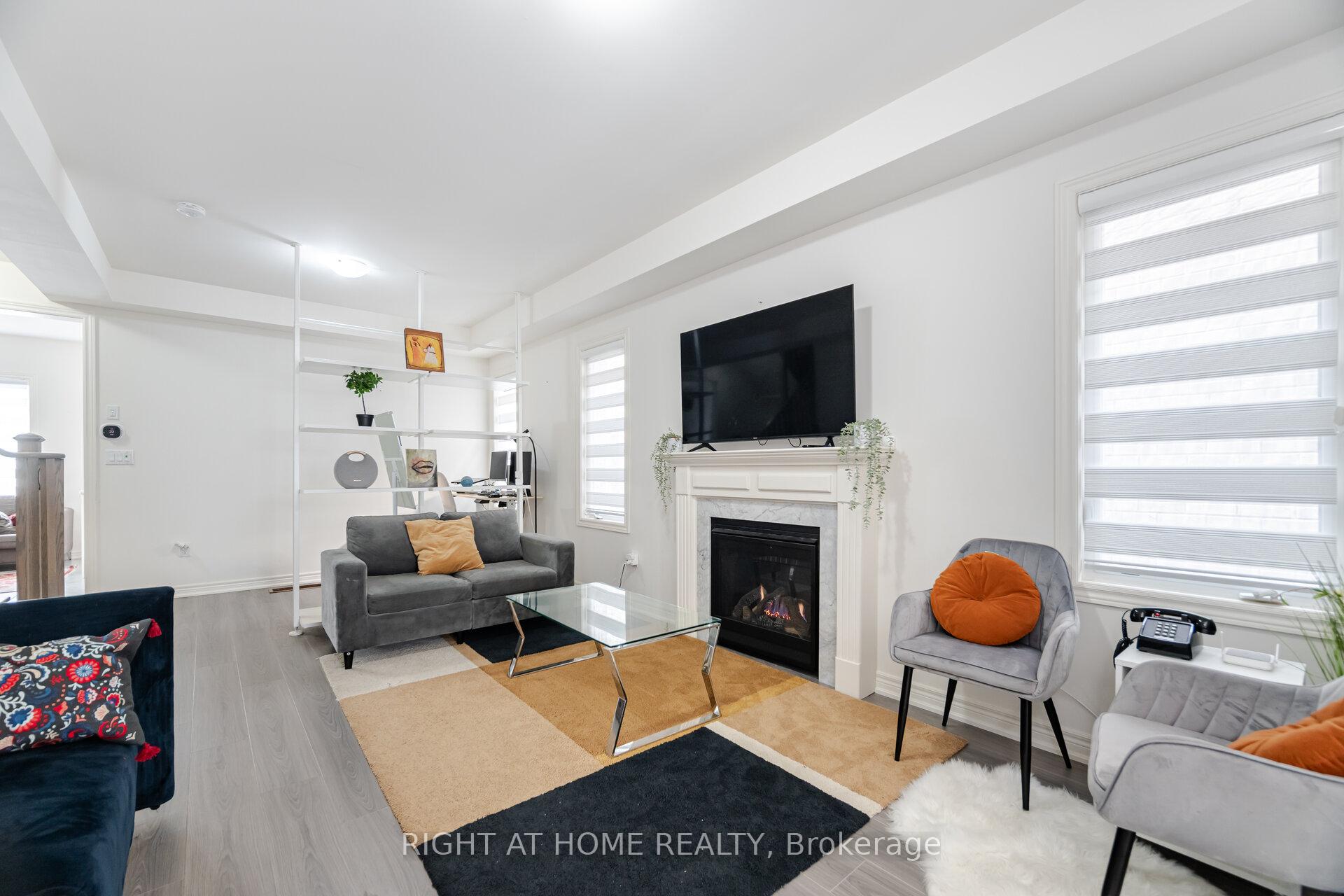 Photo 6 of 266 Skinner Road, Hamilton, Waterdown — HOMEH