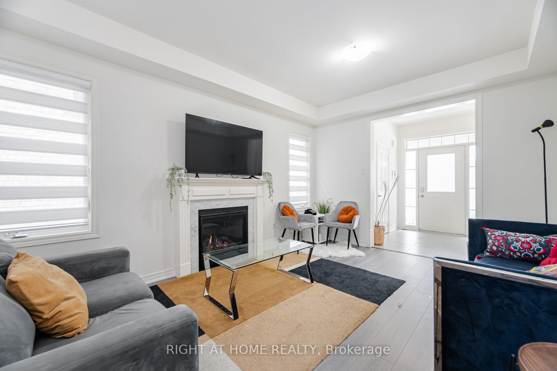 Photo 7 of 266 Skinner Road, Hamilton, Waterdown — HOMEH