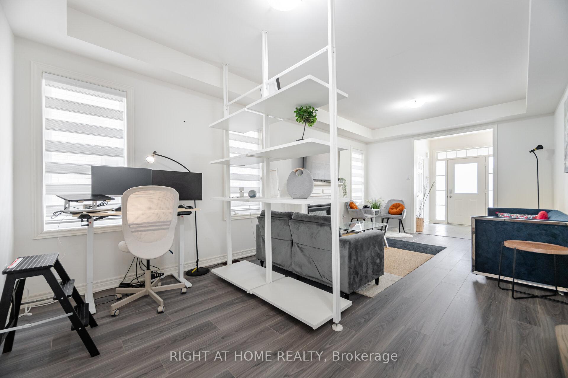 Photo 9 of 266 Skinner Road, Hamilton, Waterdown — HOMEH