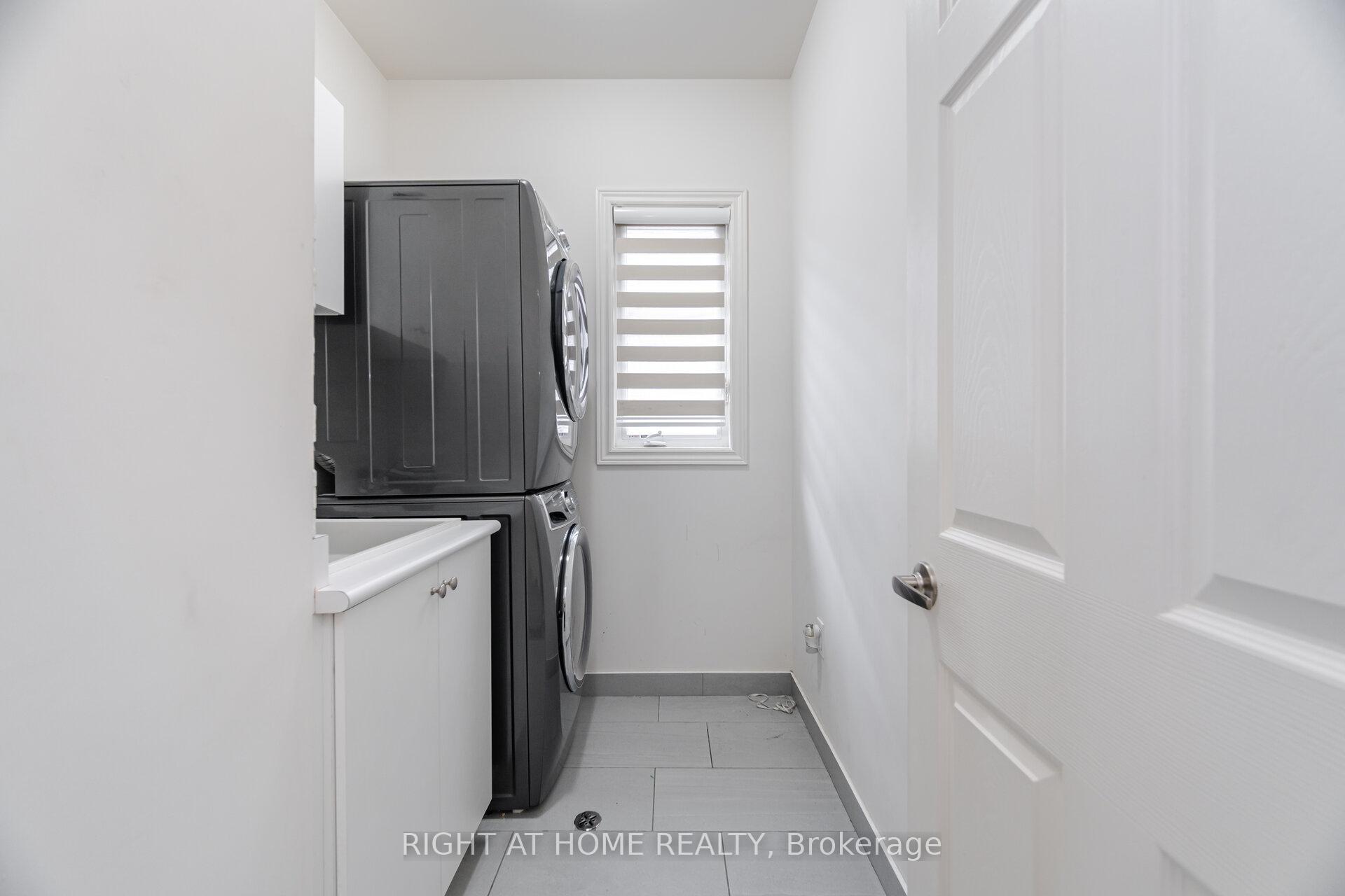 Photo 30 of 266 Skinner Road, Hamilton, Waterdown — HOMEH