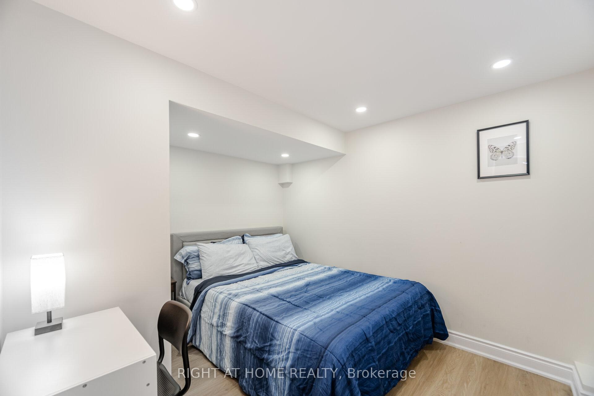 Photo 37 of 266 Skinner Road, Hamilton, Waterdown — HOMEH