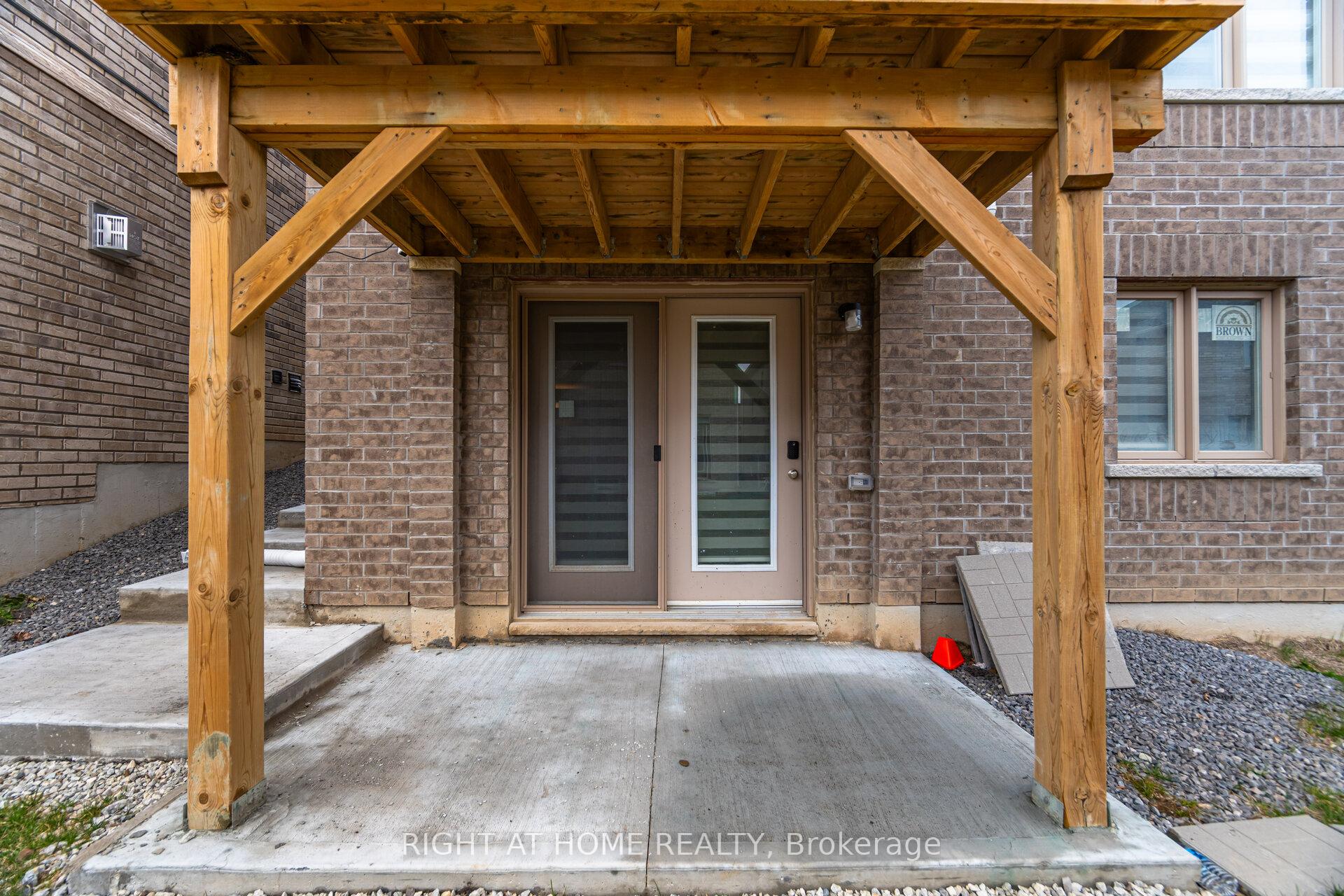Photo 42 of 266 Skinner Road, Hamilton, Waterdown — HOMEH