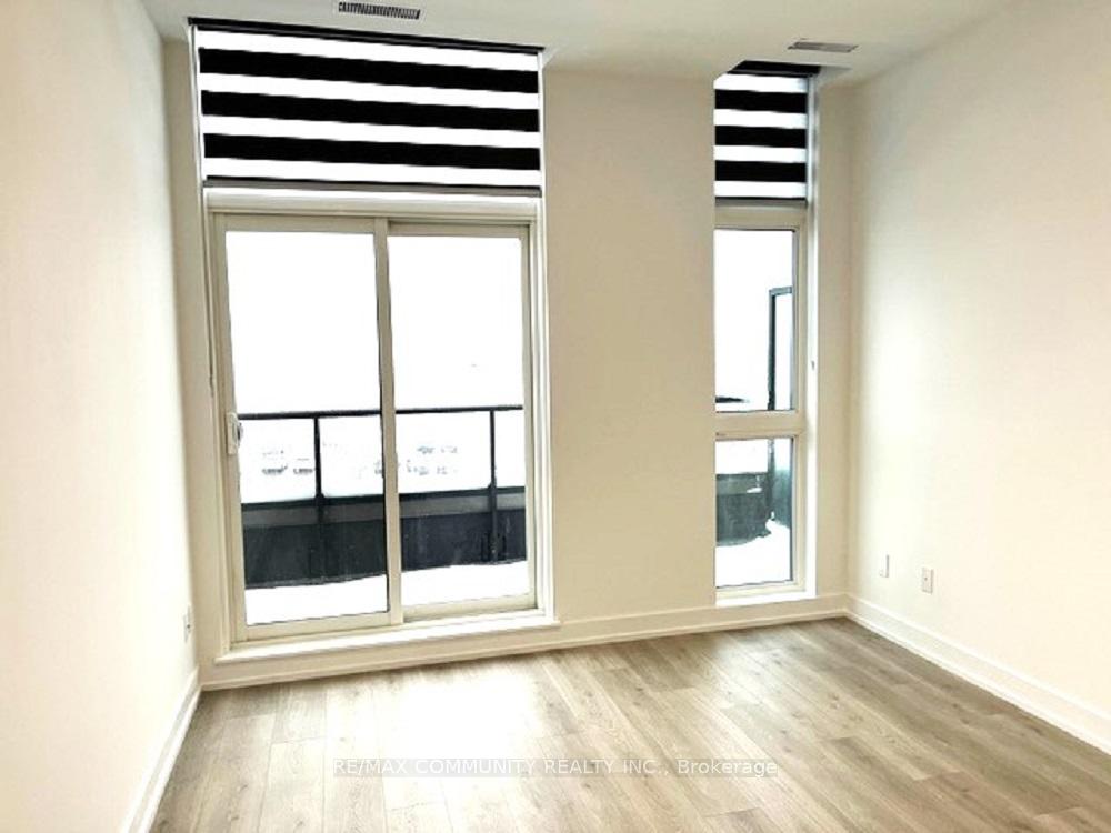 Photo 6 of Unit 502, 1709 Bur Oak Avenue, Markham, Wismer — HOMEH