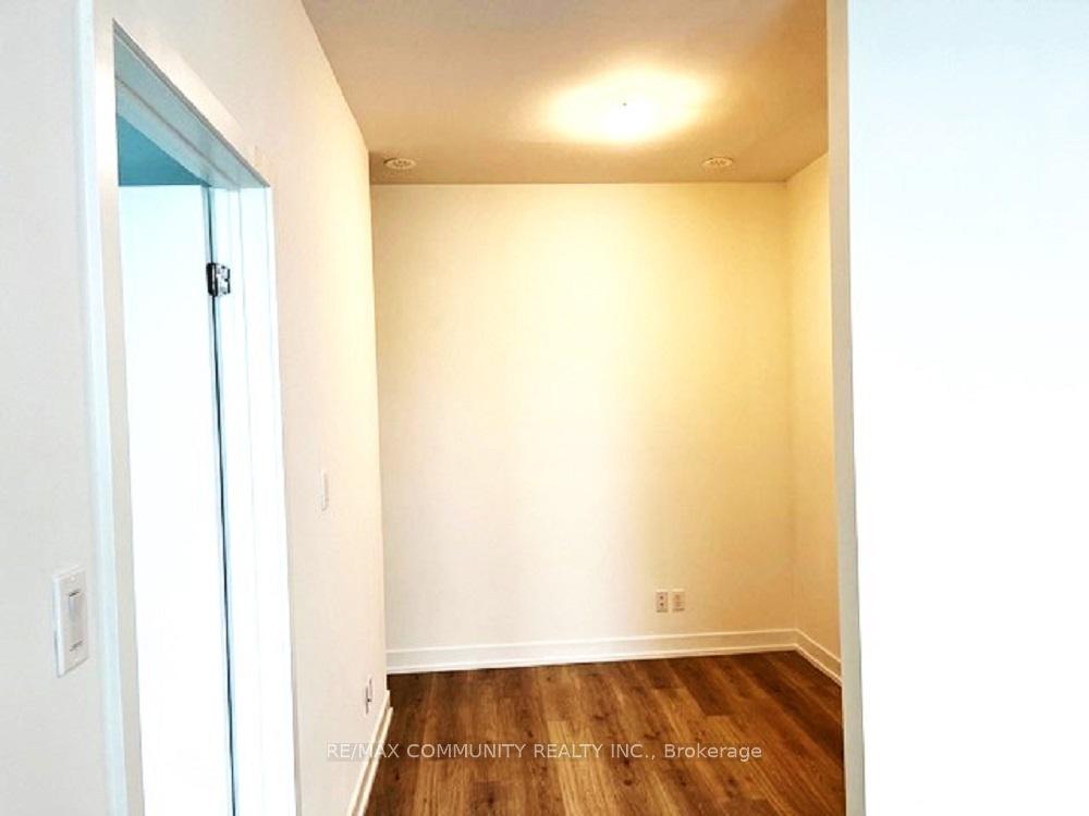 Photo 10 of Unit 502, 1709 Bur Oak Avenue, Markham, Wismer — HOMEH
