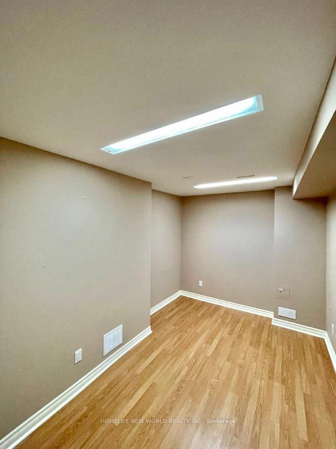 Photo 2 of Unit Lower unit, 19 Edward Jeffreys Avenue, Markham, Wismer — HOMEH