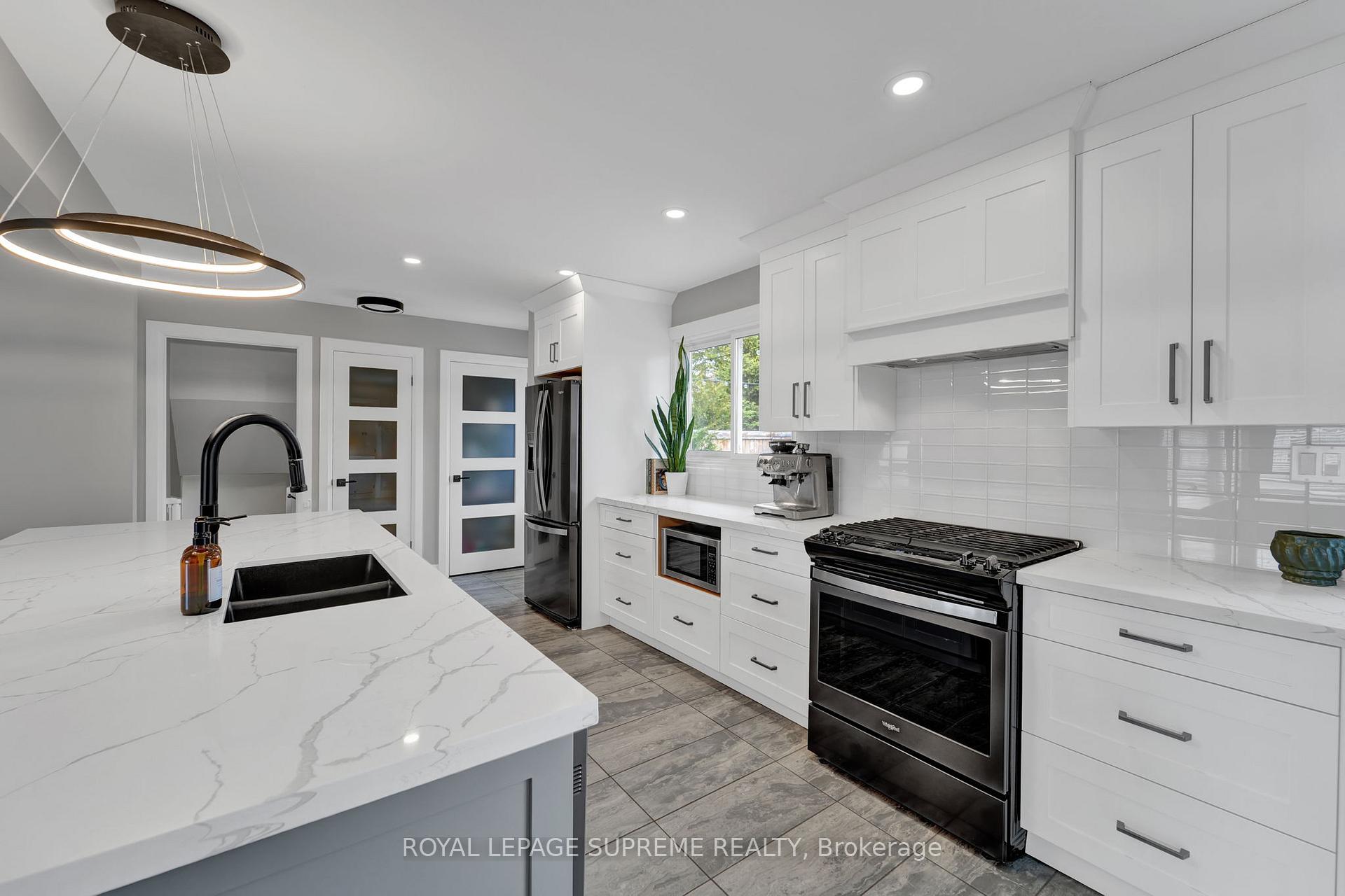 Photo 8 of 187 Ninth Street, Collingwood — HOMEH