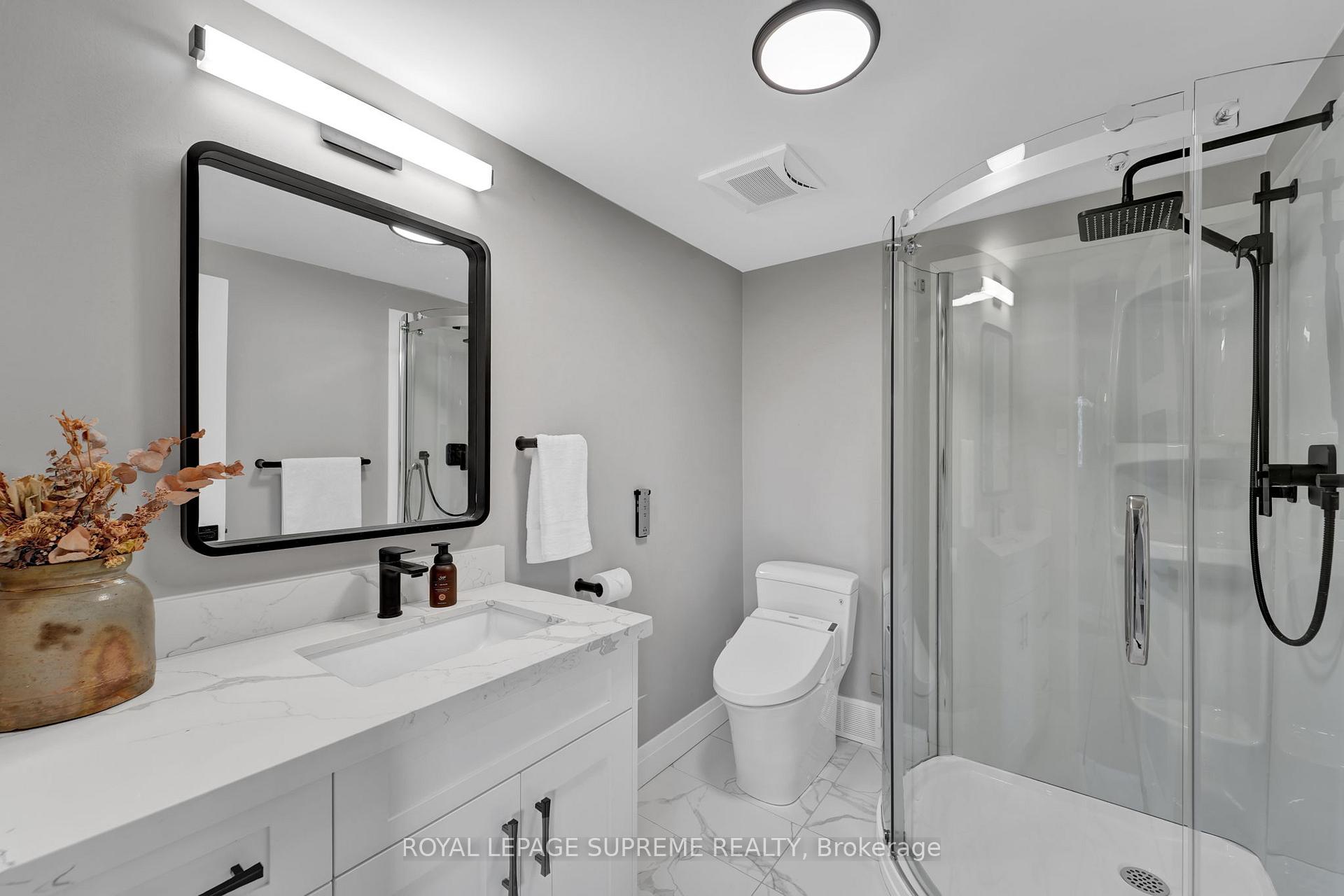 Photo 13 of 187 Ninth Street, Collingwood — HOMEH