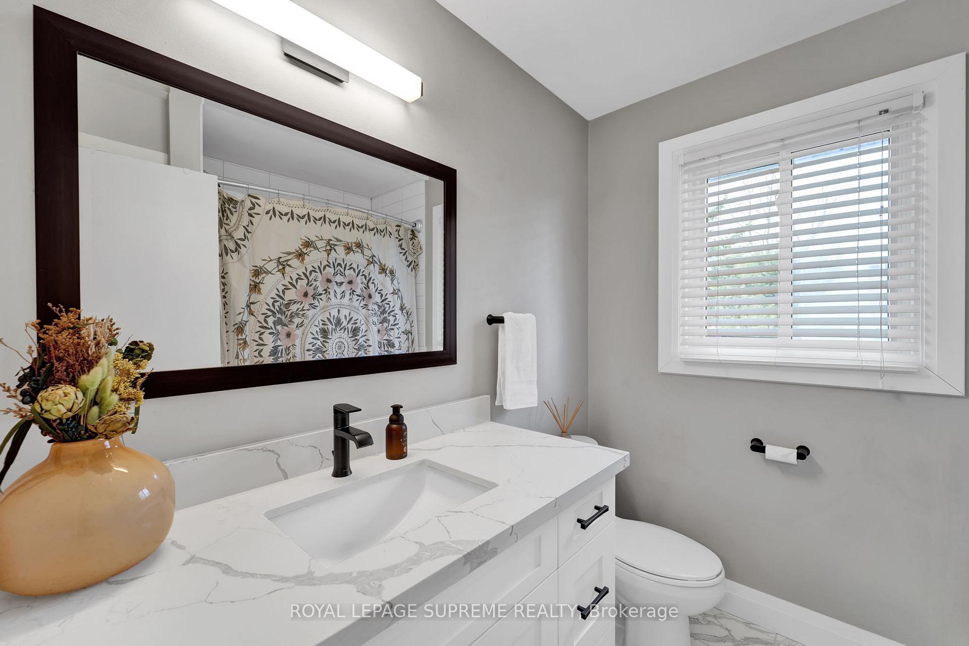 Photo 11 of 187 Ninth Street, Collingwood — HOMEH