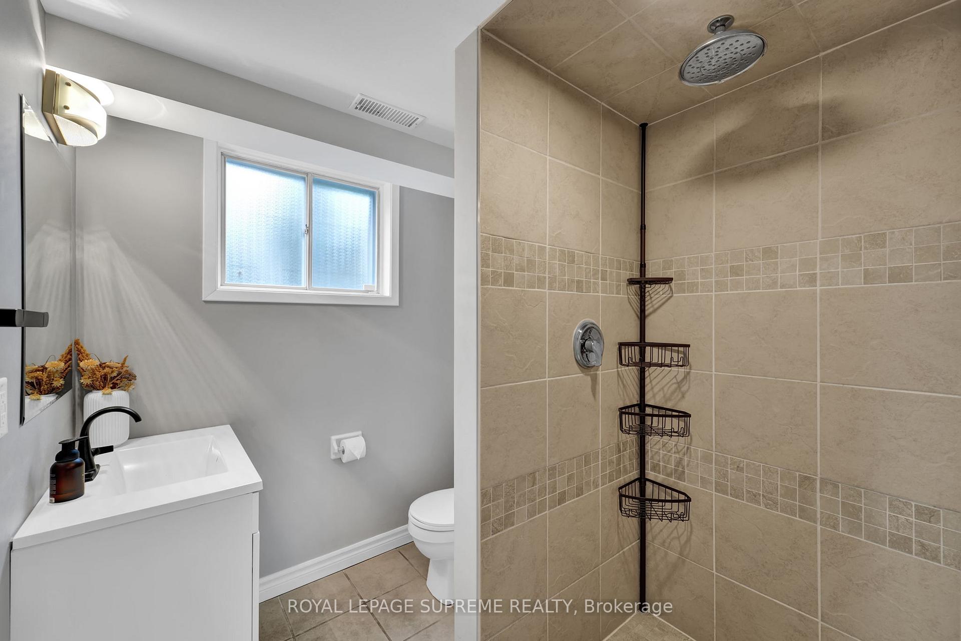 Photo 24 of 187 Ninth Street, Collingwood — HOMEH